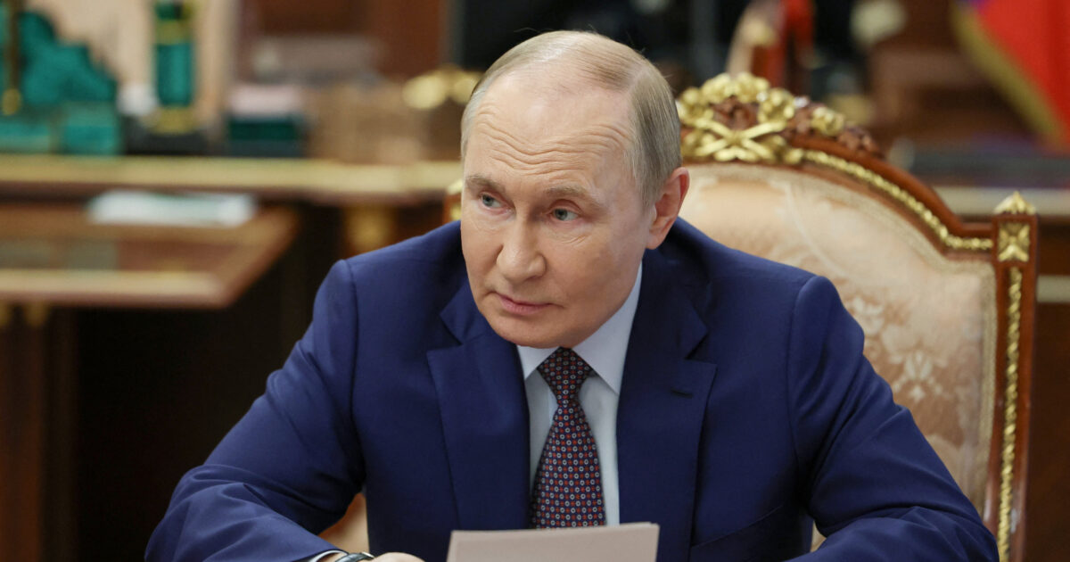 CNN: Putin was not in the White House but his voice was heard