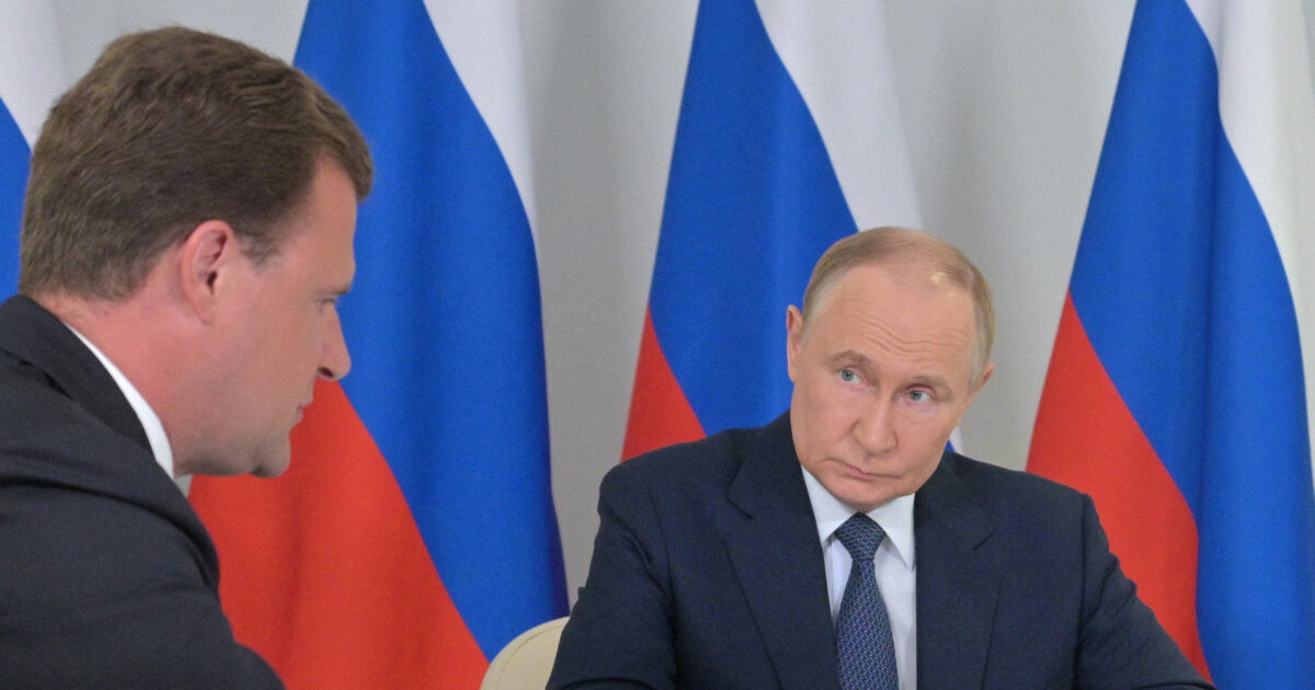 Russia leaves the possibility of a trilateral meeting for Ukraine after talking to Alaska
