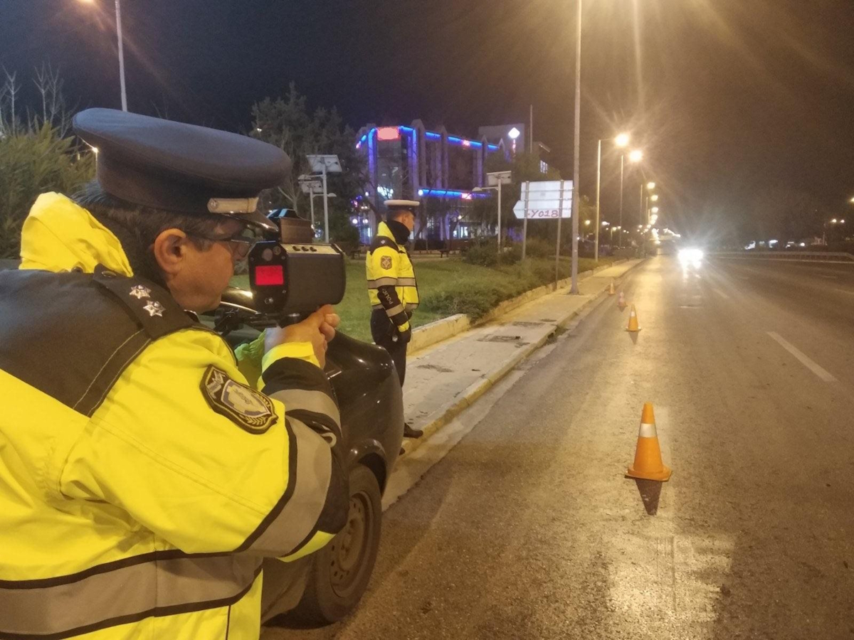 Έλεγχοι της Τροχαίας για υπερβολική ταχύτητα