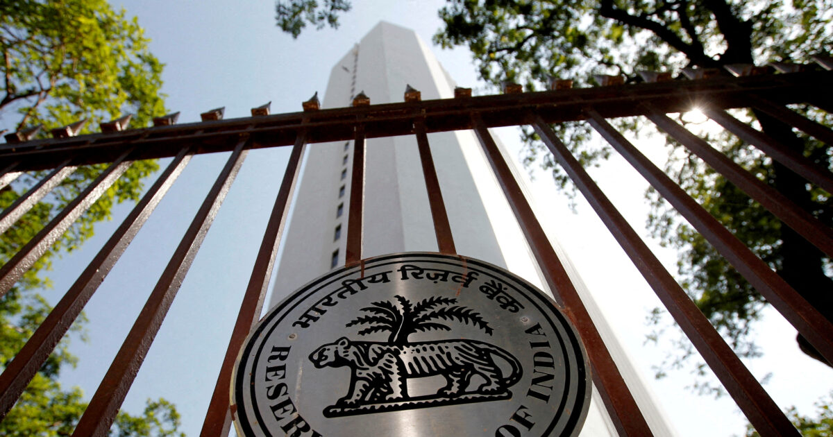 In the midst of a trade conflict with the US, the central bank of India keeps interest rates at 5.5%