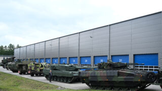 Εργοστάσιο της Rheinmetall με οπλισμούς