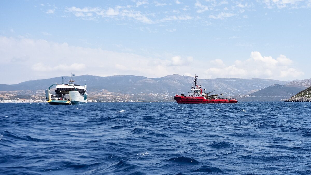 Προσάραξη πλοίου στα Νέα Στύρα
