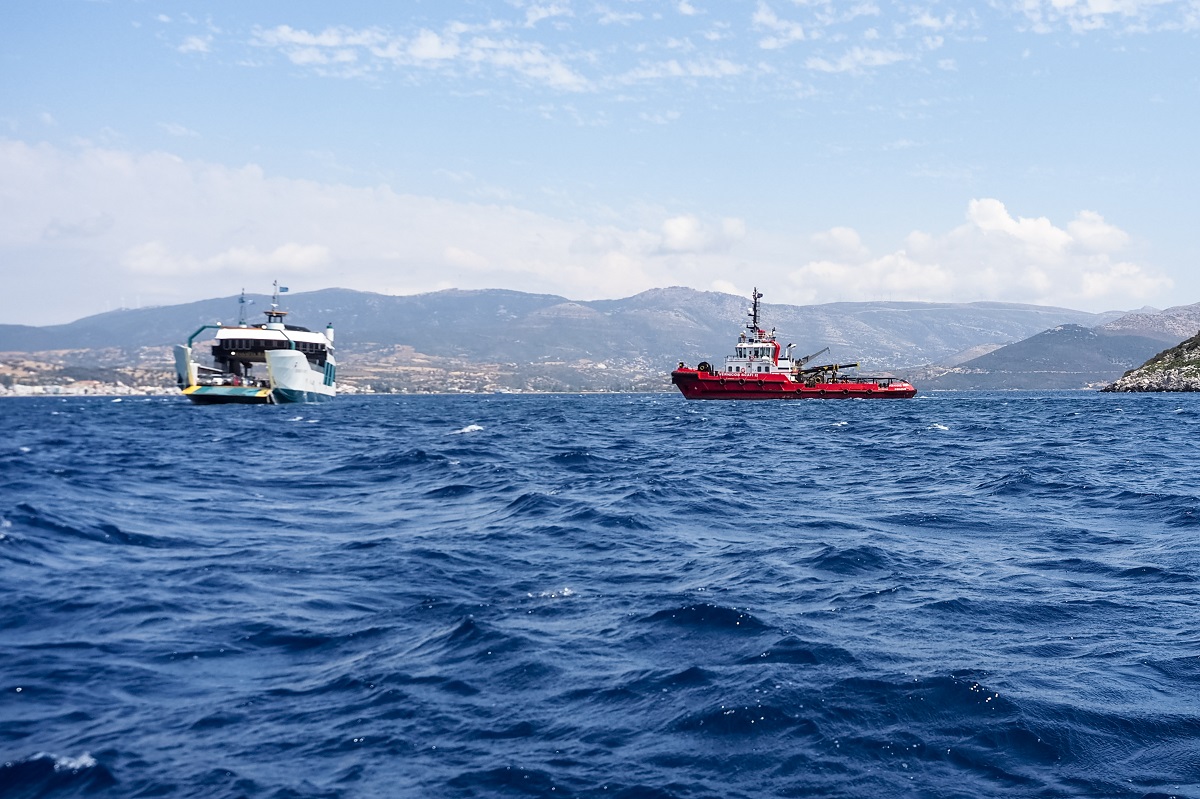 Προσάραξη πλοίου στα Νέα Στύρα