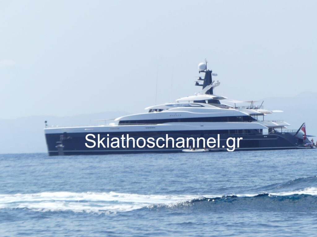 Ο Ρούπερτ Μέρντοχ στη Σκιάθο