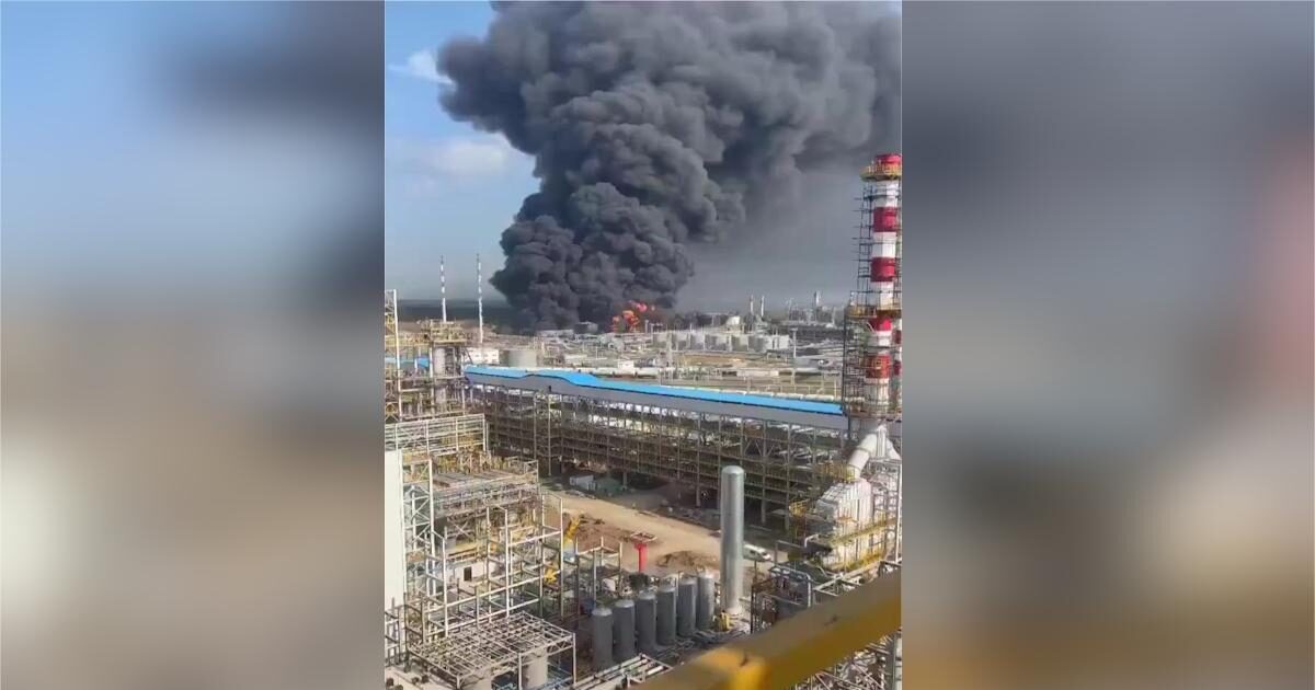 Ukrainian blows to Russian refineries affect the heart of Putin’s economy