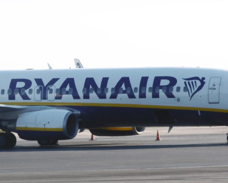Η Ryanair καταγγέλλει το «Ελ. Βενιζέλος» για καθυστερήσεις – Ταλαιπωρία για χιλιάδες ταξιδιώτες