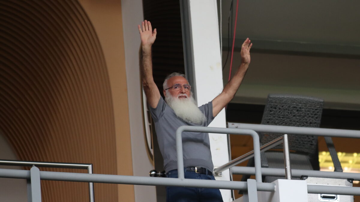 Ο Ιβάν Σαββίδης στην Τούμπα (ΒΑΣΙΛΗΣ ΒΕΡΒΕΡΙΔΗΣ