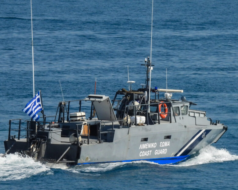 Έρευνες για 12χρονο και 20χρονο που πήγαν για ψαροντούφεκο και αγνοούνται στη Χαλκιδική