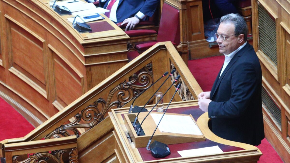 Ο Σωκράτης Φάμελλος στη Βουλή