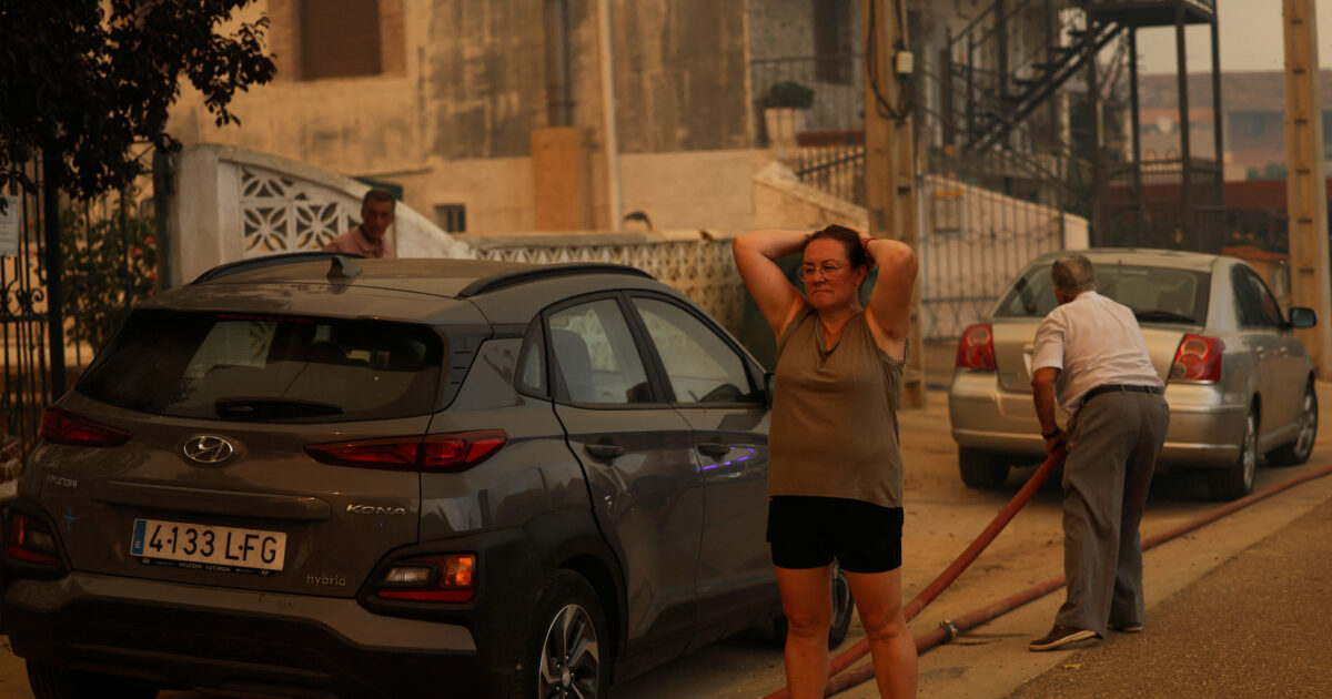 Spain: At the mercy of fires Madrid, a man burned alive – images of despair and lament in burnt