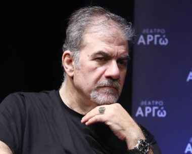 Δημήτρης Σταρόβας