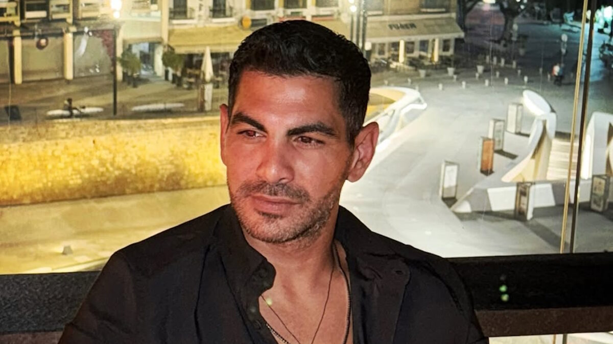 Σταύρος Κωνσταντίνου