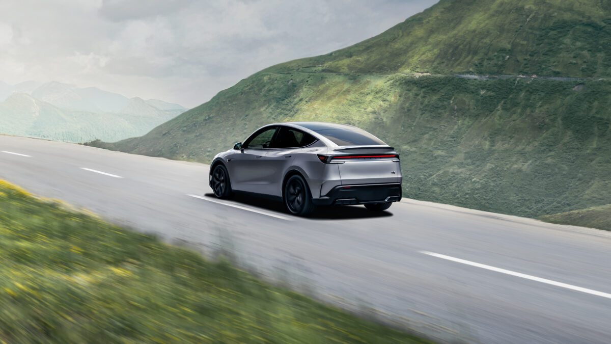 tesla-new-model-y-performance