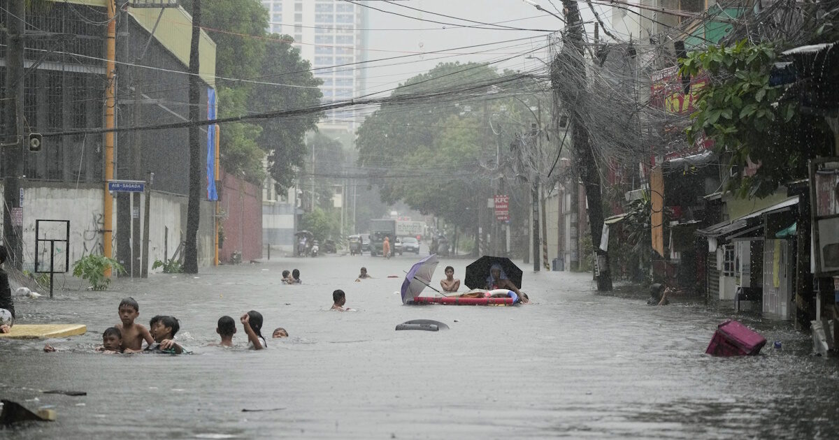 Thailand: Six dead from the WIPHA Tropical Storm – Shocking Images from Disastrous Flood