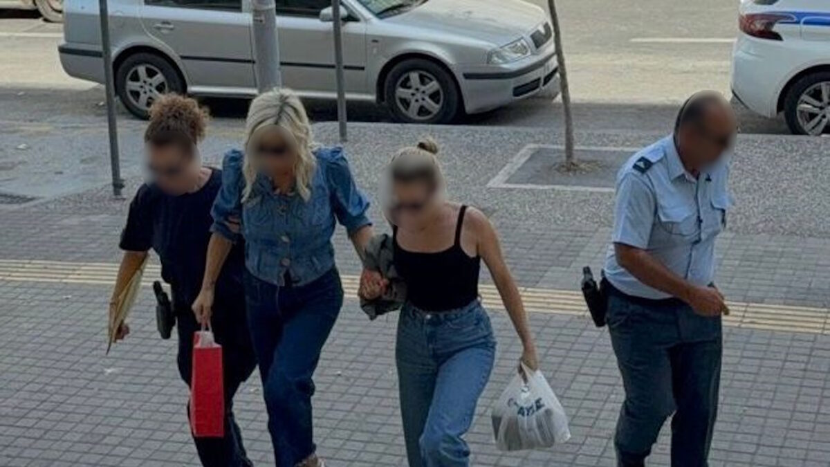 Στον εισαγγελέα η 45χρονη οδηγός της Porsche