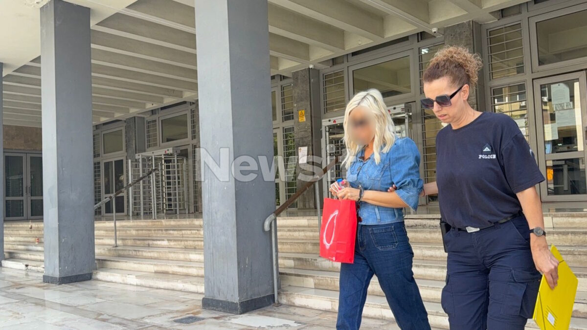 Στον εισαγγελέα η 45χρονη οδηγός της Porsche