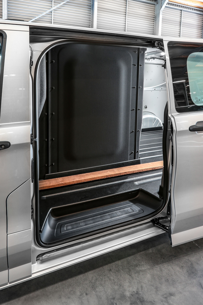 VW Transporter Panel van L
