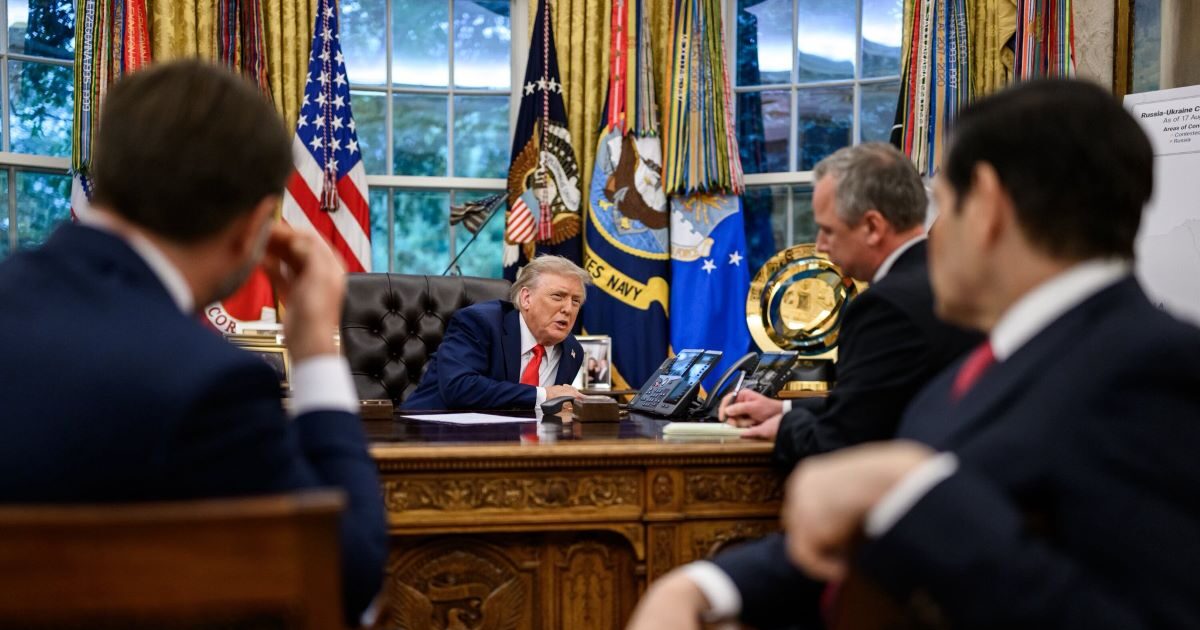 Donald Trump: The moment makes the phone call to Vladimir Putin after meetings with Zelenski and Europeans