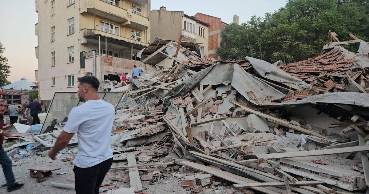 Earthquake in Turkey – Efthymios Lekkas: It does not fit into the narrow zone of Anatolia cracks that affect Greece
