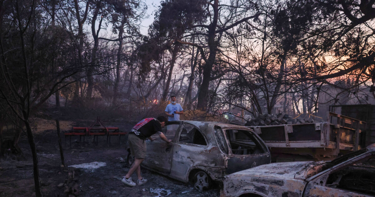 Fires in Turkey: 2,000 inhabitants were removed from areas of Tsanakale – huge flames, burnt houses and cars
