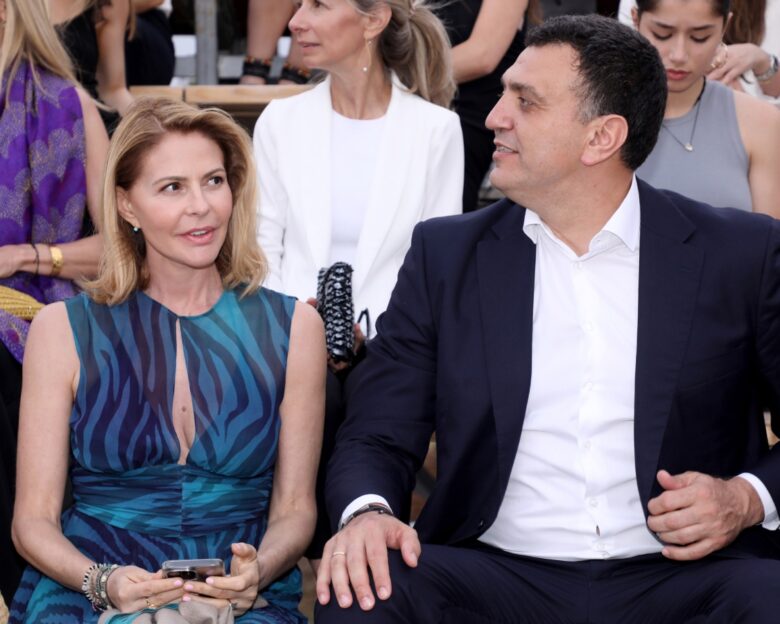 Τζένη Μπαλατσινού και Βασίλης Κικίλιας σε καλοκαιρινό mood στην Πάτμο: Οι φωτογραφίες από τις διακοπές τους