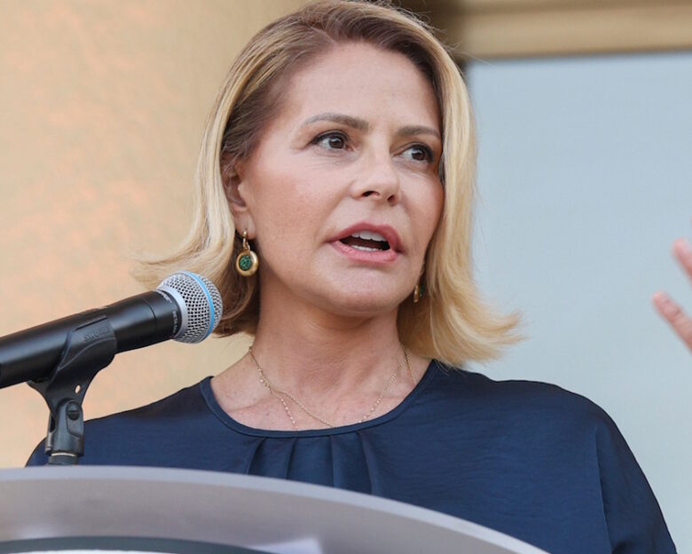 Τζένη Μπαλατσινού: «Από τα 12 έως τα 17 έμεινα εσωτερική σε ένα αθλητικό σχολείο στη Γαλλία»