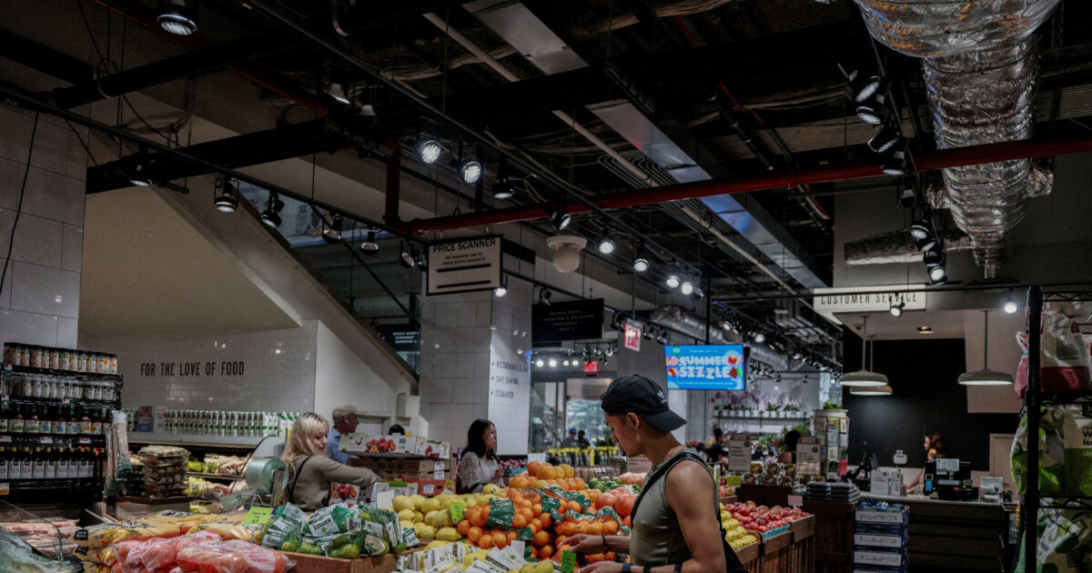 HPA: Consumption increased in July despite persistent inflation