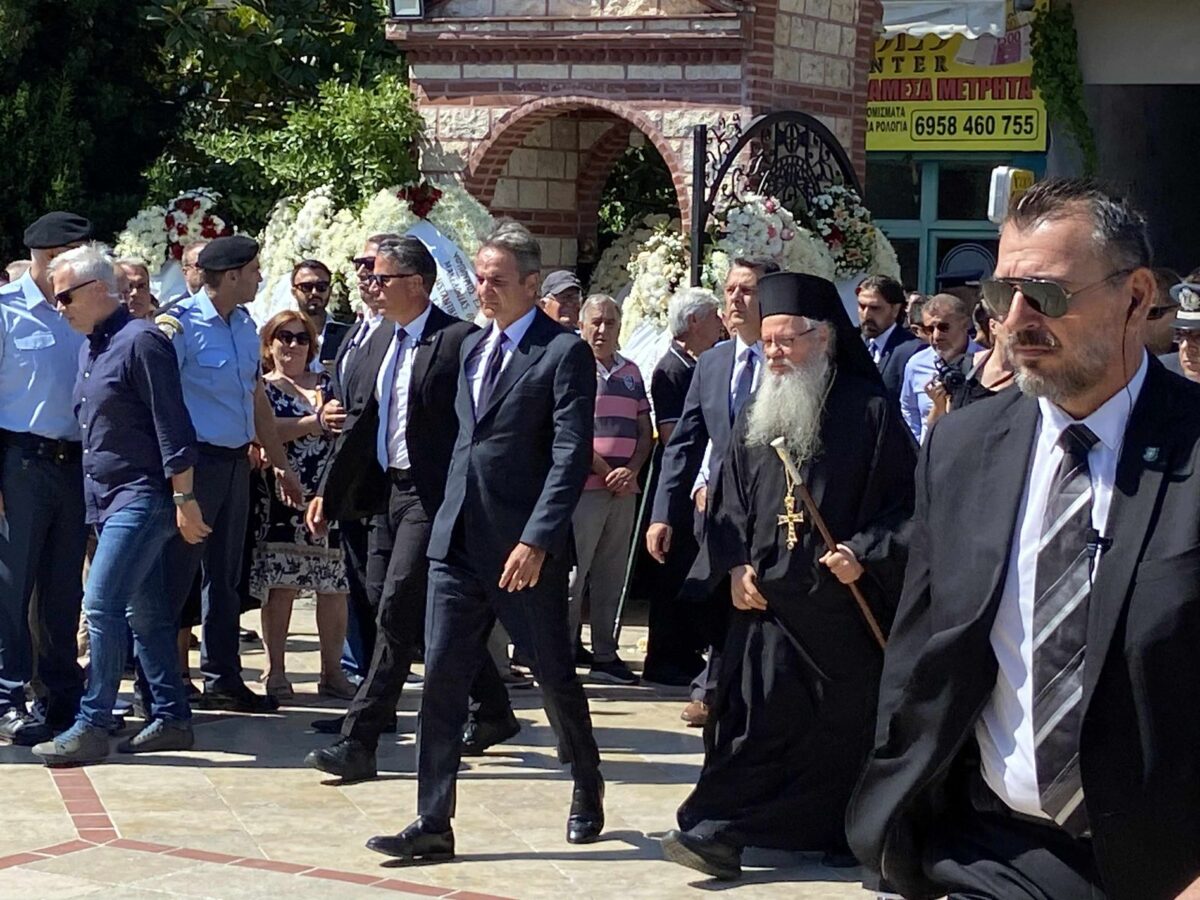 Κηδεία Απόστολου Βεσυρόπουλου