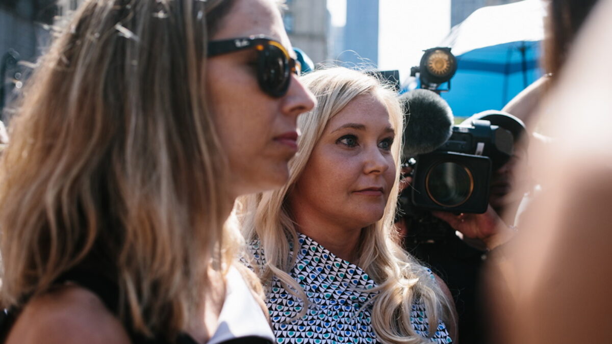 Μερικά από τα φερόμενα θύματα του Jeffrey Epstein, συμπεριλαμβανομένης της Virginia Roberts Giuffre