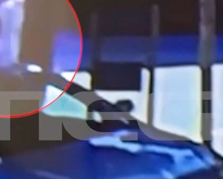 Γυναικοκτονία στον Βόλο: «Με απατούσε γι’ αυτό τη σκότωσα» φώναζε στους αστυνομικούς ο 40χρονος – Η στιγμή που διαφεύγει μετά τη δολοφονία