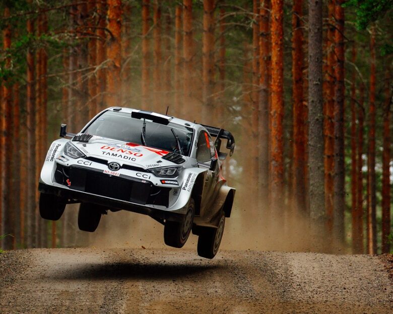 WRC: Φοβερό 1-2-3-4-5 από την Toyota στη Φινλανδία