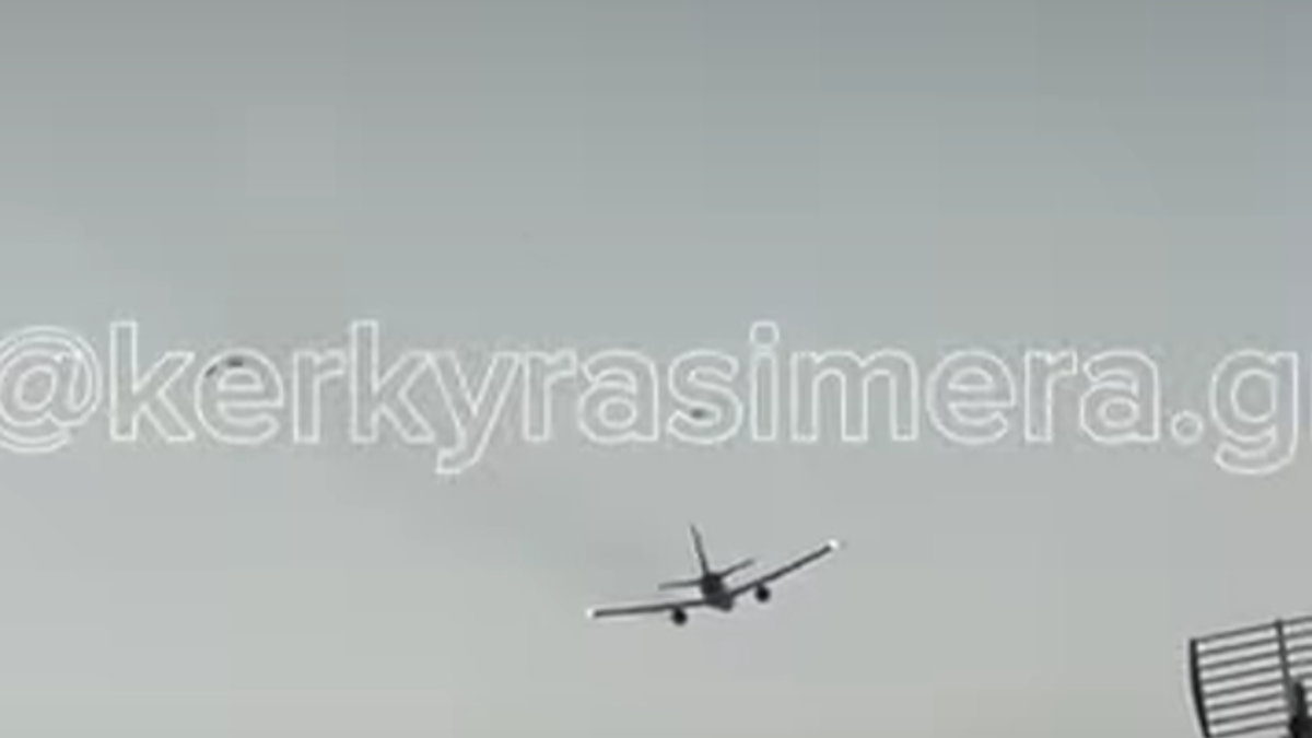 Το αεροσκάφος την ώρα της απογείωσης