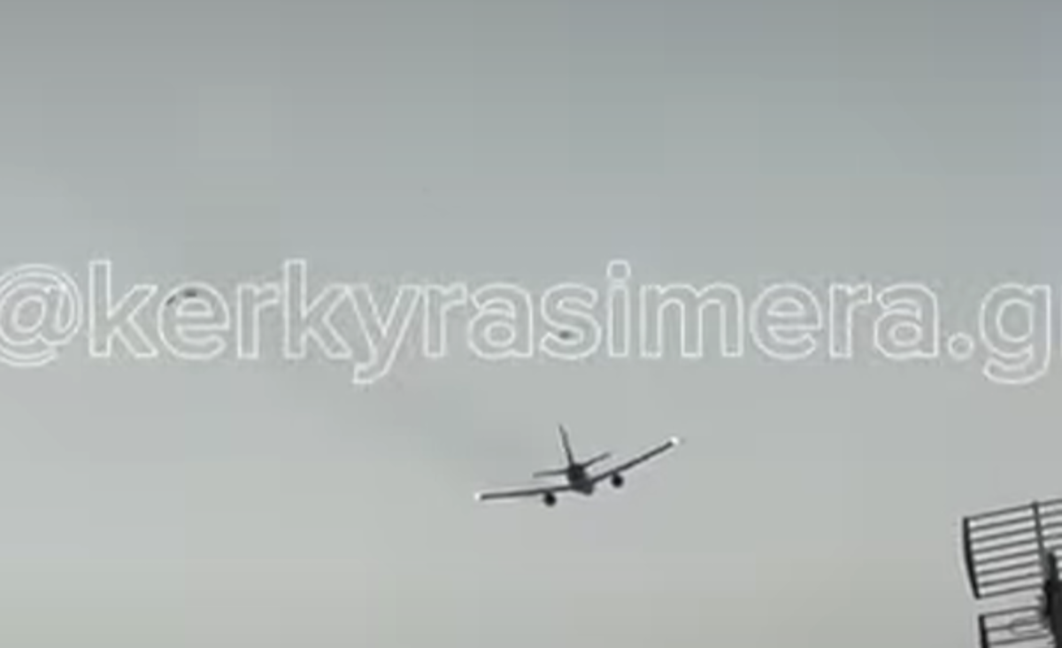 Το αεροσκάφος την ώρα της απογείωσης