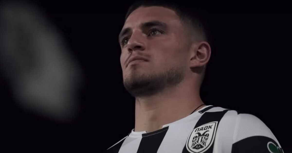 Christos Zafiris was presented by PAOK with Zafiris Mela