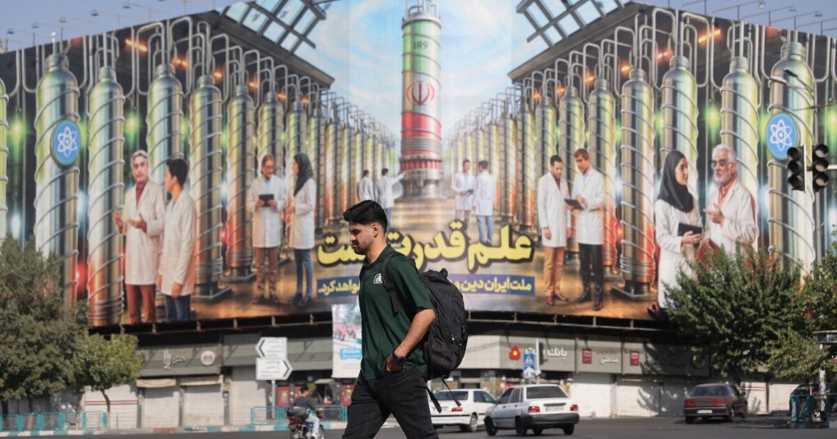Iran will suspend cooperation with the International Atomic Energy Organization in the event of UN sanctions reinstatement