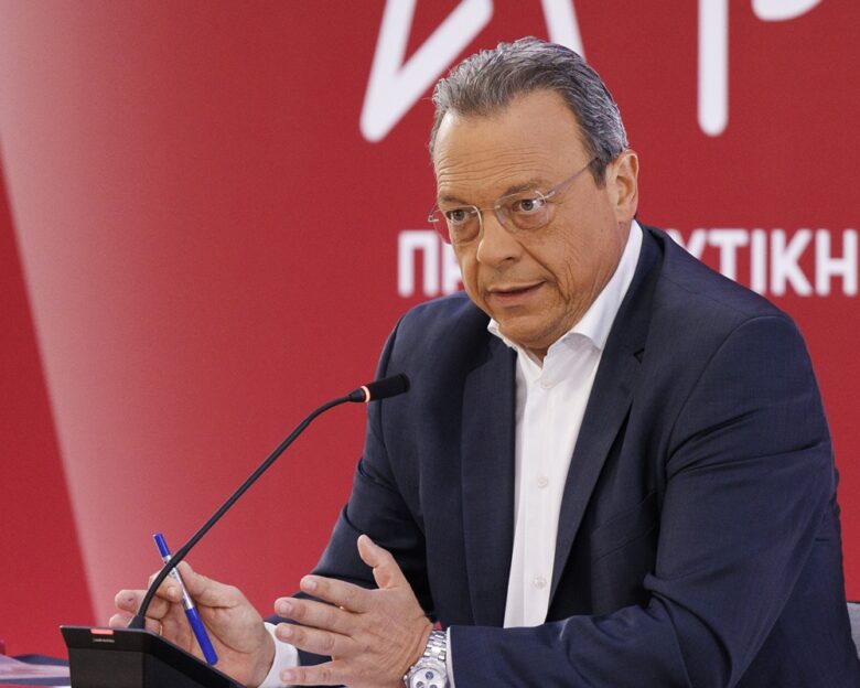 Φάμελλος από τη ΔΕΘ: Στόχος του ΣΥΡΙΖΑ η ανάδειξη μια προοδευτικής κυβέρνησης το συντομότερο δυνατό