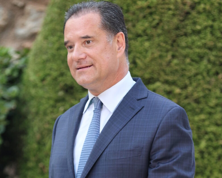Άδωνις Γεωργιάδης για Έλενα Παπαρίζου: «Περαστικά στον αδελφό της, την ευχαριστώ για τα καλά της λόγια για το ΕΣΥ»
