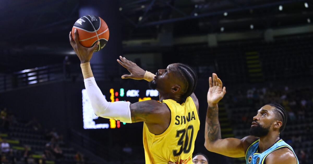 AEK – Fenerbahce 102-102: A tie in incredible game in Ano Liosia