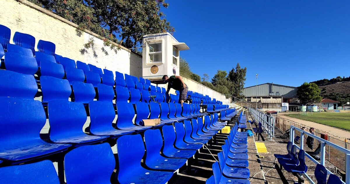 AEK: The old seats of “Snel Arena” were placed on stadiums in Amfilochia