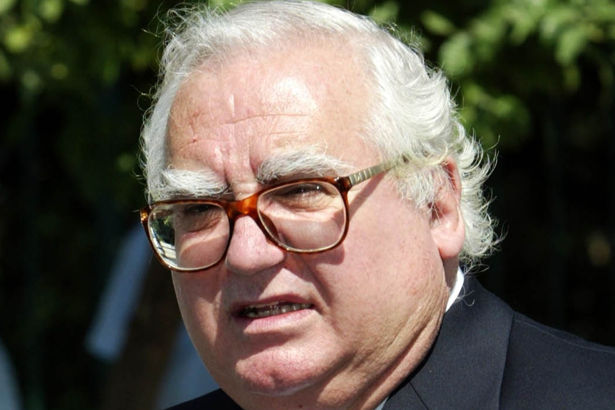 Αλέκος Ακριβάκης