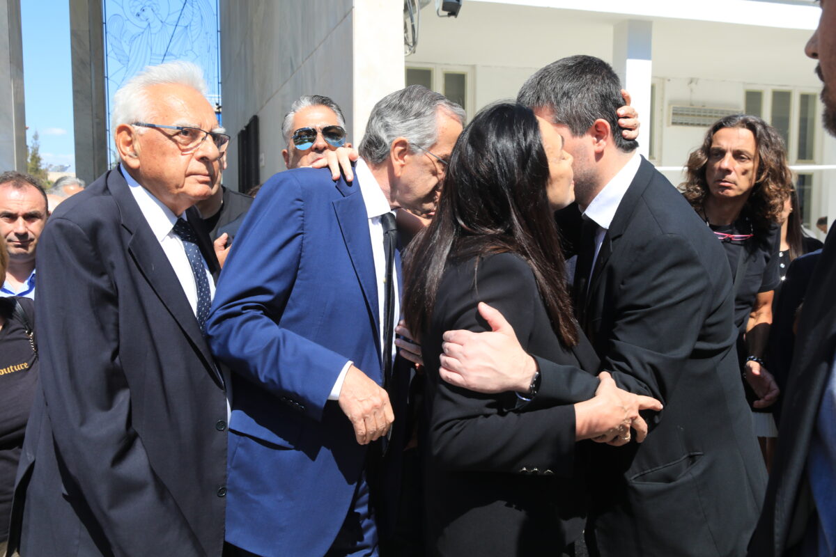 Αντώνης Σαμαράς
