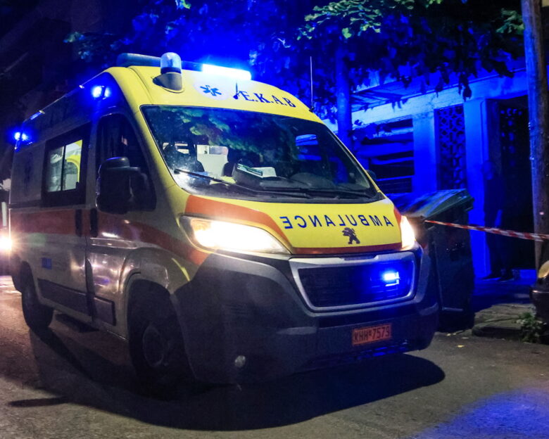 Τροχαίο στον Πειραιά: Λεωφορείο συγκρούστηκε με τραμ – Πληροφορίες για τραυματίες