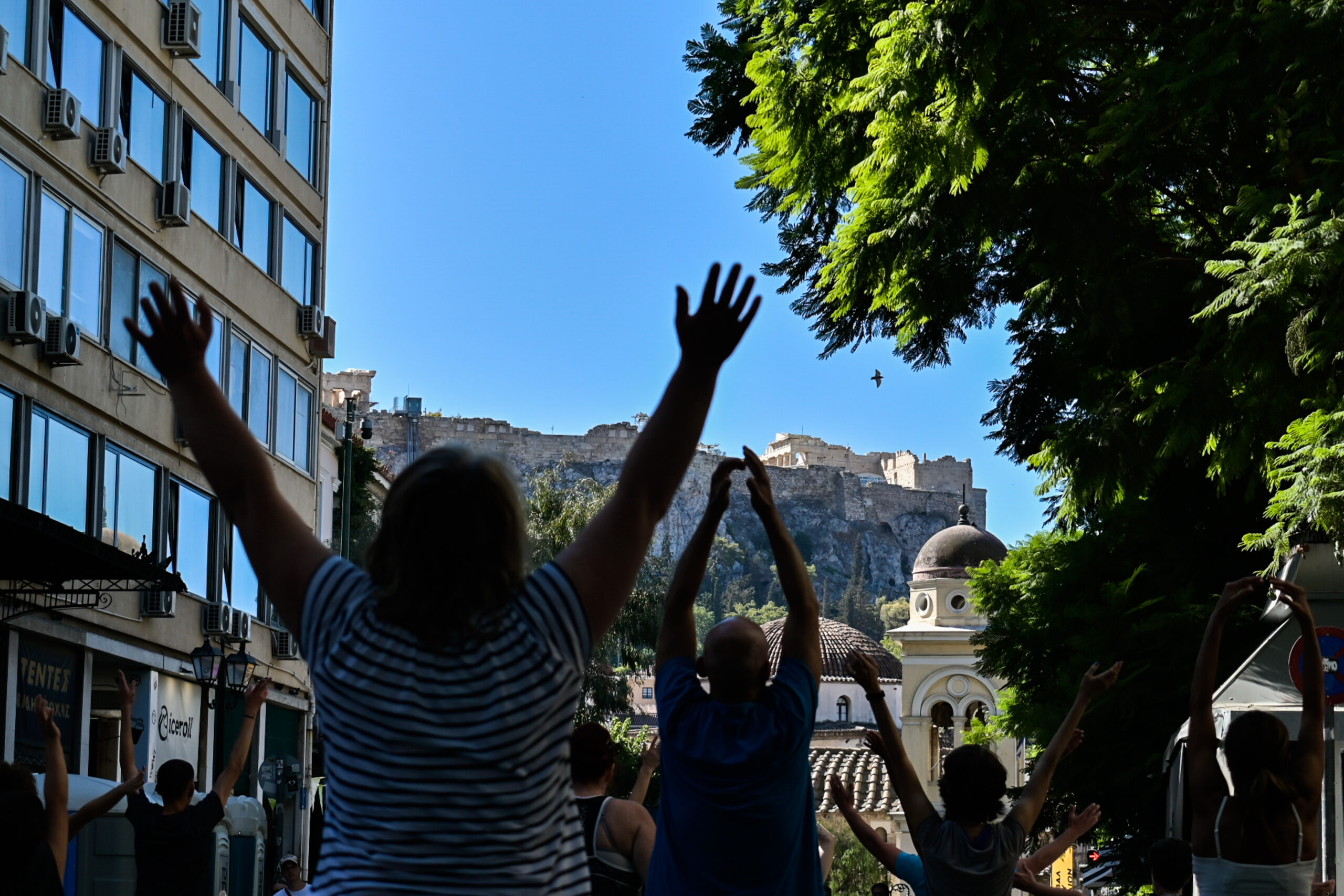Πολίτες στην οδό Αθηνάς για τις εκδηλώσεις της Ημέρας χωρίς αυτοκίνητο