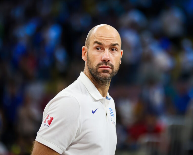 Σπανούλης μετά την ήττα της Εθνικής στο Eurobasket: Τα σενάρια είναι για εσάς – Τι είπε για Αντετοκούνμπο και Λαρεντζάκη