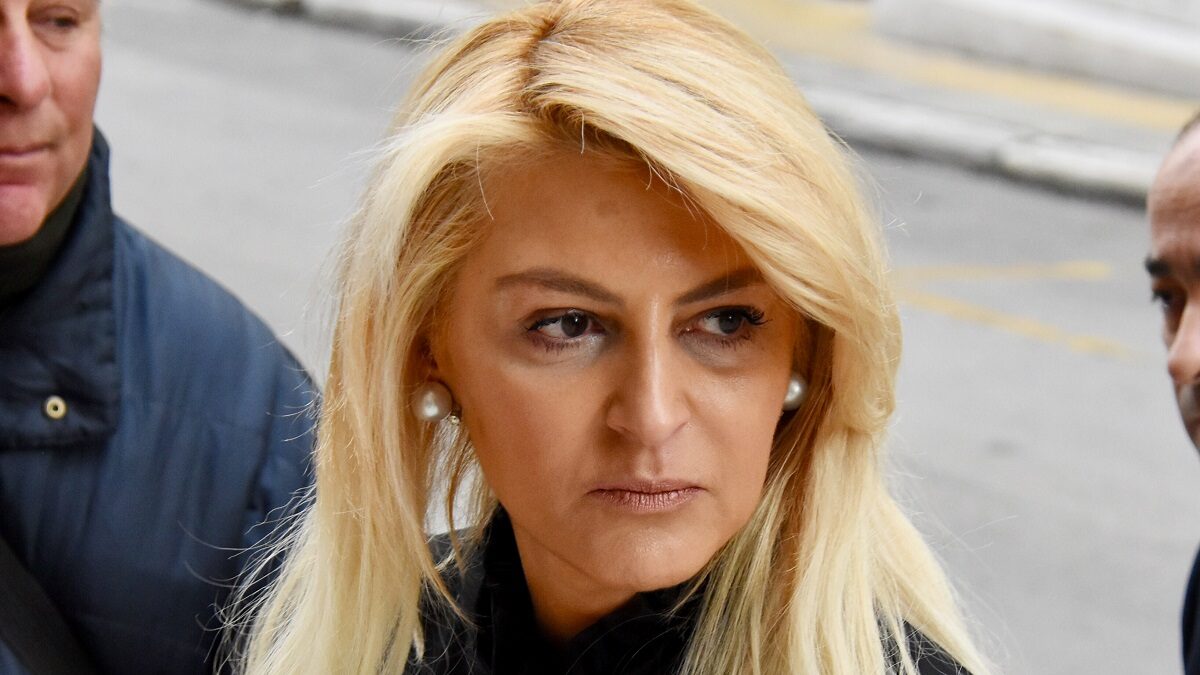 Η Μπέσσυ Λαιμού