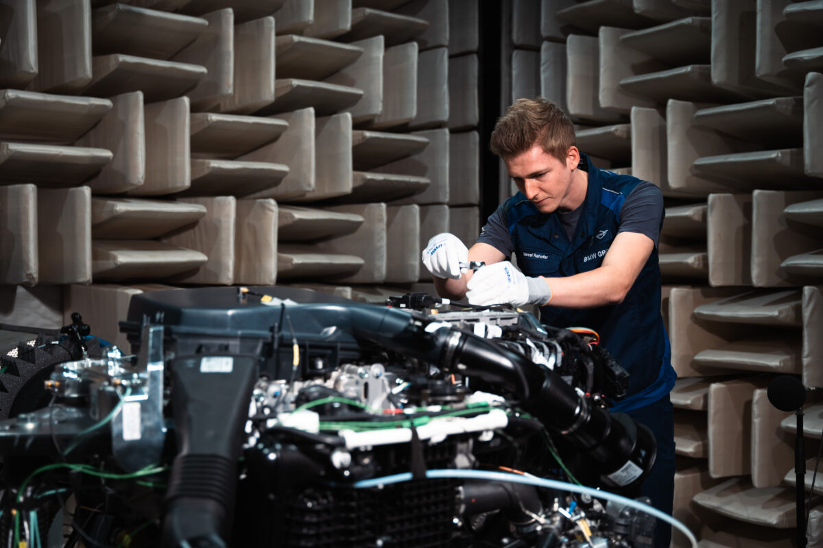 bmw-hydrogen-high-tech