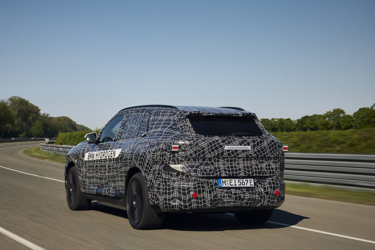 BMW_iX5_Hydrogen_01