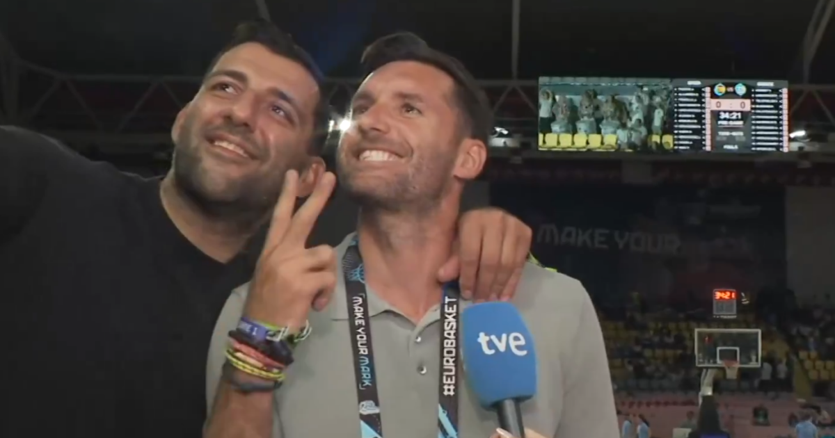Eurobasket 2025: Yiannis Borousis interrupted Rudy Fernandez to take a photo
