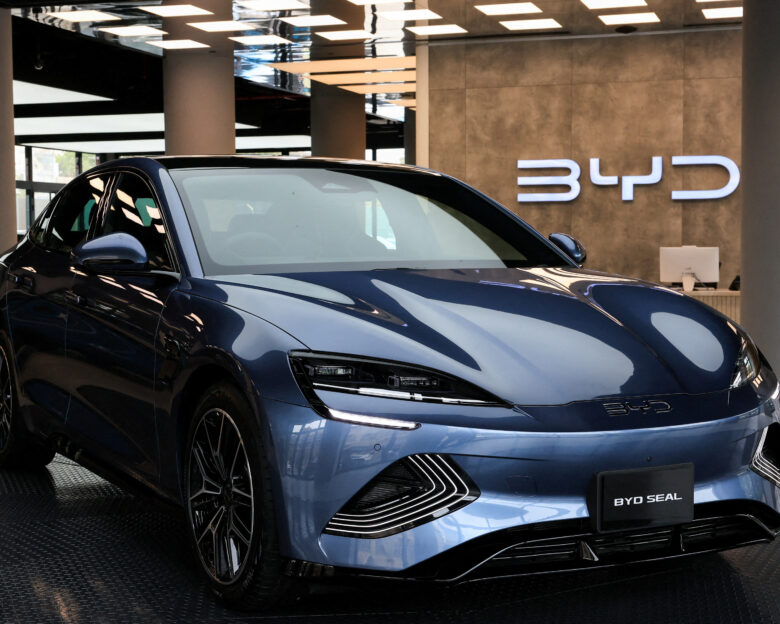 Οι πωλήσεις της BYD υποχωρούν λόγω αυξανόμενου ανταγωνισμού από νεοσύστατες εταιρείες ηλεκτρικών οχημάτων της Κίνας
