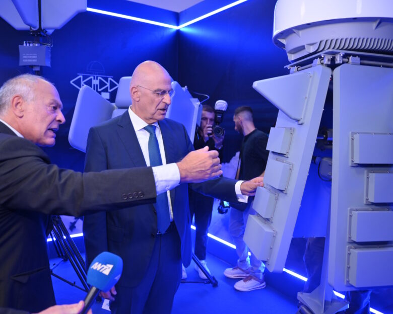 Δένδιας: «Έρχεται νομοσχέδιο τομή στις Ένοπλες Δυνάμεις – Ελπίζω τις επόμενες 45 μέρες να υπογραφεί μνημόνιο για φρεγάτες Bergamini»